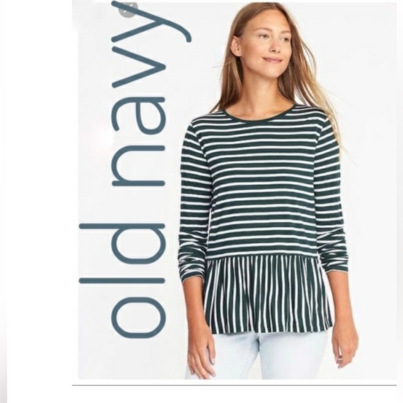 Green Old Navy peplum long sleeve tee - Picture 1 of 6